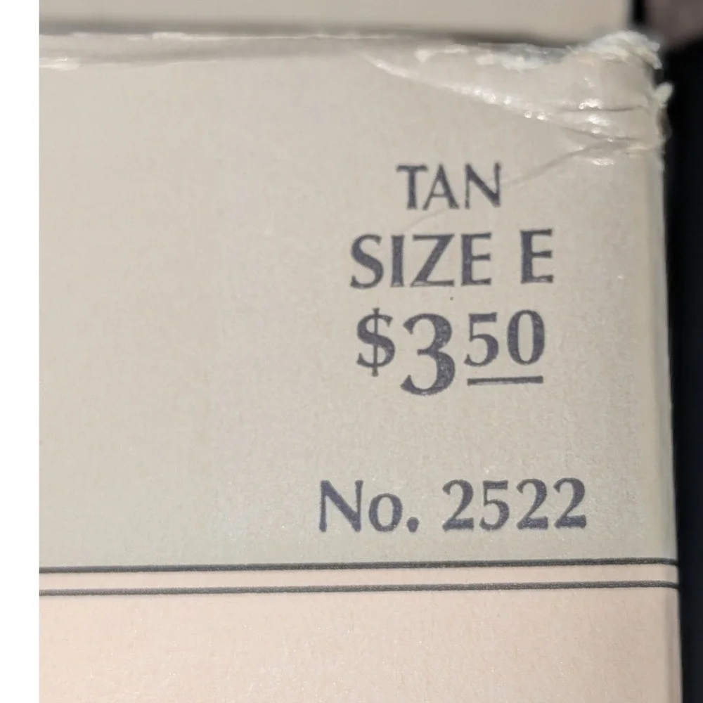 Lasting Comfort Daysheer Pantyhose Tan Size E Reinforced Toe Vintage No 2522 USA